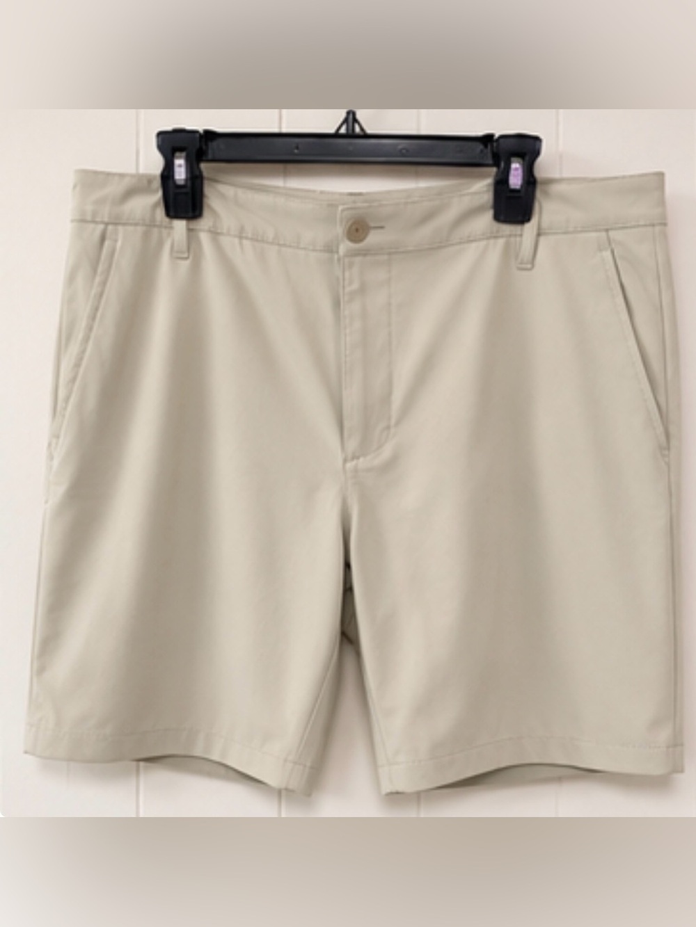 all in motion Men's Light Beige Flat-Front Performance Shorts